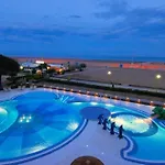 Apartmán Spacious Flat With A Bright Terrace Bibione