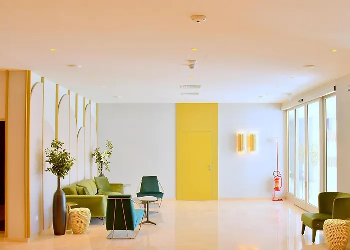 Spacious Flat With A Bright Terrace Lejlighed *